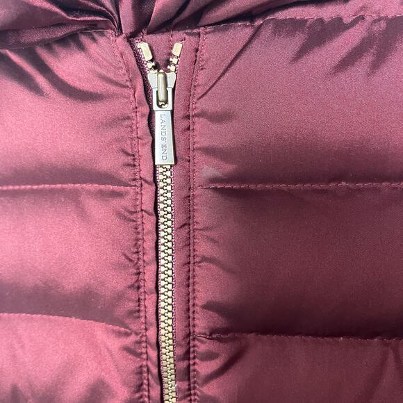 Lands' End Women's Vest Size M 10 12 Burgundy Red Puffer Full Zip Down - Picture 4 of 8